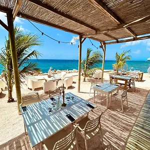 Bijblauw Hotel Willemstad